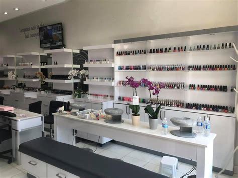 Best Nail Salons Near Me in Sherwood Park, Edmonton.